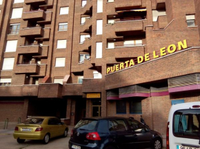 Apartamentos Turisticos Puerta de León